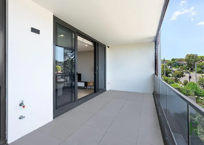 Luxury 3 Bedroom Apartment In Ryde