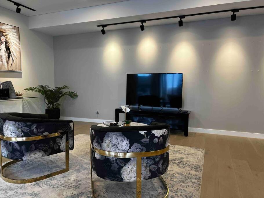 Apartment Luxury 3 Bedroom In Ryde *